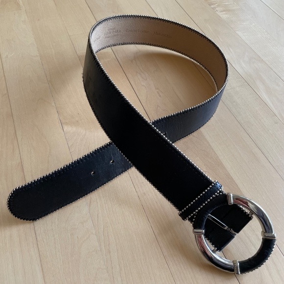 Womens Vintage Sonoma Black Leather Belt Silver Buckle Raised Notches Sz.S/M Womens Black Belt Size L Etched Silver Toned Buckle 1.5 inch  main image 4